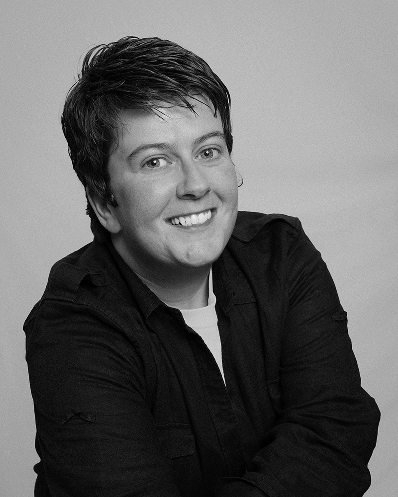 Headshot of London Wedding Photographer Paula Smith